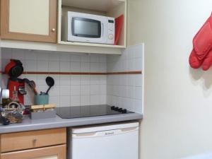 Kitchen o kitchenette sa Chamois de Chamonix, Confortable 2 pièces, balcon, parking gratuit