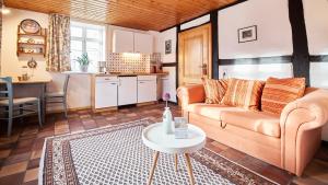 Ein Sitzbereich in der Unterkunft Appartementhotel Blomberger Hof