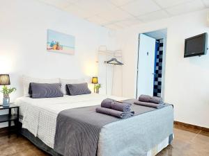 GLORIA HOST HOUSE, Alicante – Updated 2022 Prices