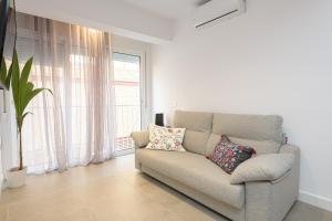 Część wypoczynkowa w obiekcie WintowinRentals Malaga Center, Comfortable and Renovated