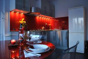 Kuchyňa alebo kuchynka v ubytovaní Corporal Apartment Budapest