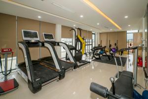 Fitness centrum a/nebo fitness zařízení v ubytování Maya Hotel 3