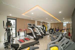 Fitness centrum a/nebo fitness zařízení v ubytování Maya Hotel 3