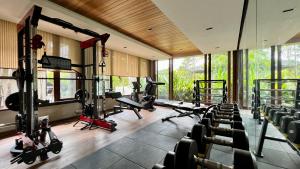 Fitness centrum a/nebo fitness zařízení v ubytování The Memory Khaoyai