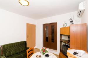 Kuchyňa alebo kuchynka v ubytovaní Apartment Berk
