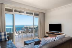 TV a/nebo společenská místnost v ubytování Ballito Manor View 601
