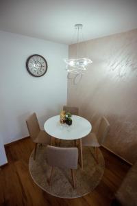 Istumisnurk majutusasutuses Apartman Vesna