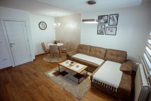 Istumisnurk majutusasutuses Apartman Vesna