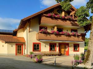 Fotografie z fotogalerie ubytování Pension Carina v destinaci Füssen