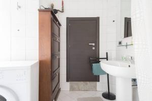 A bathroom at Borgo Antignano