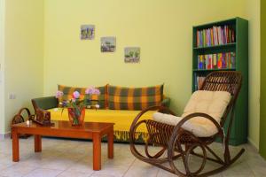 Posezení v ubytování Tzaneria Apartments Skiathos