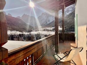 Nespecifikovaný výhled na hory nebo výhled na hory při pohledu z apartmánu