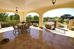 Fotografia z galérie ubytovania YourHouse Can Nofre Vell quiet finca in the countryside v destinácii Ariany