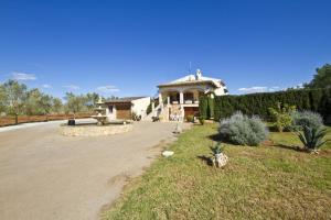 Fotografia z galérie ubytovania YourHouse Can Nofre Vell quiet finca in the countryside v destinácii Ariany