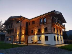 Budynek, w którym mieści się apartament