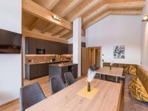 Kuchyň nebo kuchyňský kout v ubytování Isskogel Suites + 37 fotografií