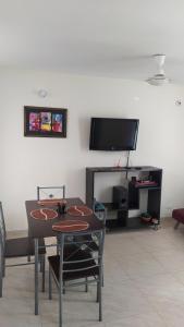 Imagen de la galería de CASA VACACIONAL CONDOMINIO BAHÍA SOLERO, en Girardot