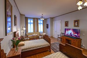 TV a/nebo společenská místnost v ubytování Apartment Biskupska