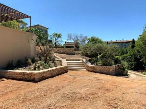 Photo de la galerie de l'établissement Maison d’architecte, vue sublime sur Uzès, à Uzès