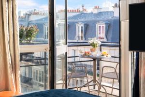 Balkón nebo terasa v ubytování Hotel Yllen Eiffel
