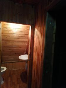 Un baño de Divčibarski M.S.A. kutak