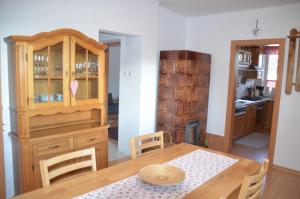 Η κουζίνα ή μικρή κουζίνα στο Villa Tatran