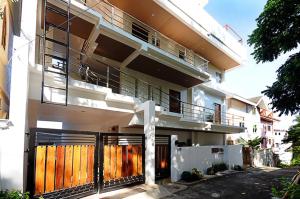 Gallery image of Bluewaves Westcliff Villa in Boracay