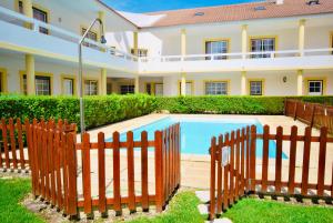 バレアルにあるCasa Pedro - Baleal beach, Balcony, Poolのギャラリーの写真