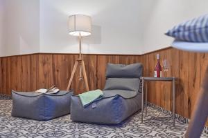Posezení v ubytování Berghaus Schröcken - Hotel Apartments Spa