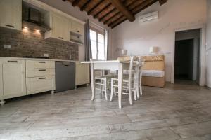 Kuchyň nebo kuchyňský kout v ubytování Fattoria Palazzeta - Pet & Family Friendly