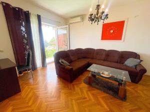 Posedenie v ubytovaní Apartment in Dramalj 42057