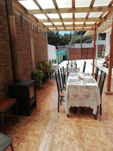 ห้องอาหารหรือที่รับประทานอาหารของ Cabañas El Pirata