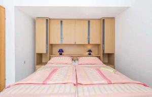Fotografie z fotogalerie ubytování Apartment in Superska Draga - Insel Rab 42281 v destinaci Supetarska Draga