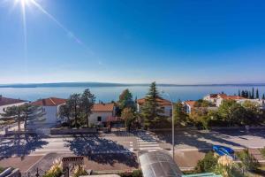 Fotografia z galérie ubytovania Apartment in Crikvenica 42251 v destinácii Crikvenica