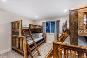 Ένα ή περισσότερα κρεβάτια σε δωμάτιο στο The Getaway At Feathertop