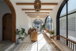 Gallery image of Thơm House in Da Thien +56 photos