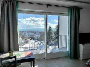 Výhľad na hory alebo výhľad na hory priamo z apartmánu