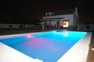 The swimming pool at or close to Villa fuente redonda