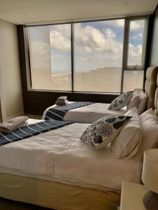 Gallery image of Umhlanga Arch 703 Sea View self-catering in Durban