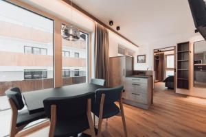 A kitchen or kitchenette at Alpenheim Apartment Ischgl