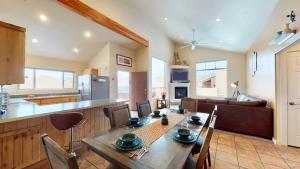Dapur atau dapur kecil di Desert Oasis #X1