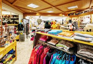 Zdjęcie z galerii obiektu Hotel Neuhintertux w mieście Tux