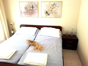 Kép 3 Bedrooms cozy Villa- 150m from the beach! szállásáról Pefkohóriban a galériában