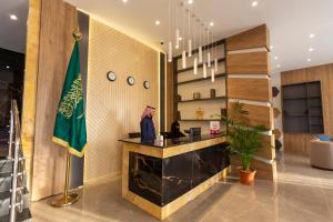 Photo de la galerie de l'établissement أحلى الأيام للوحدات الفندقية-محايل عسير, à Muhayil 35 autres photos