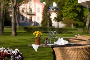 Zahrada ubytování Pädaste Manor
