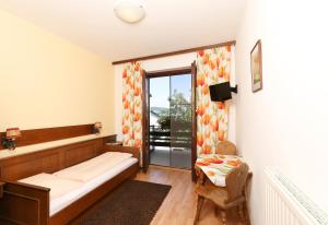 Fotografie z fotogalerie ubytování Gasthof-Pension Wein v destinaci Breitenbrunn