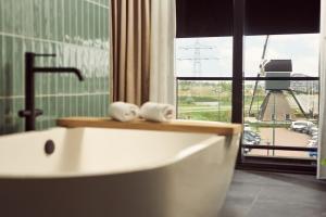 Koupelna v ubytování Van der Valk Hotel Breukelen