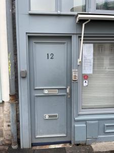 Gallery image of La Petite Place de la Porte de Gand in Lille +33 photos