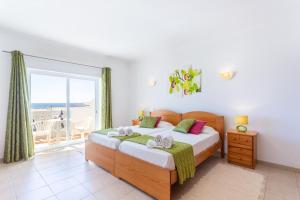 Galeriebild der Unterkunft CoolHouses Algarve Luz , 2 Bed apartment w/ sea view, Blue Ocean View (4972/AL) in Luz