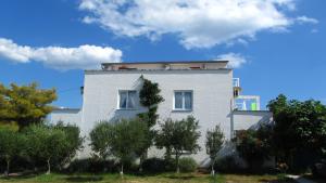 Budova, v ktorej sa apartmán nachádza